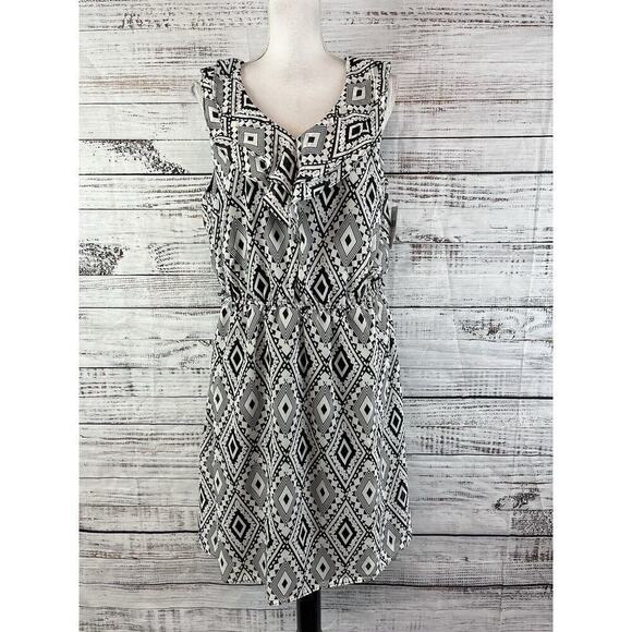 ALYX Dress size 16 Black White Sheer Diamond Ruffle Dinner Wedding Guest Boho - Picture 2 of 11